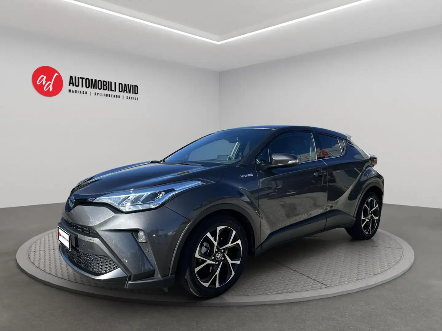Toyota C-HR 1.8 Hybrid E-CVT Business Gris - 1