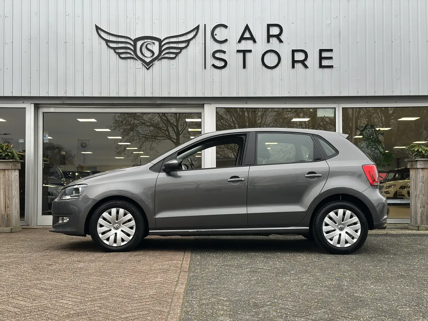 Volkswagen Polo 1.6 TDI Comfortline |NAV|AIRCO|CRUISE Grigio - 2