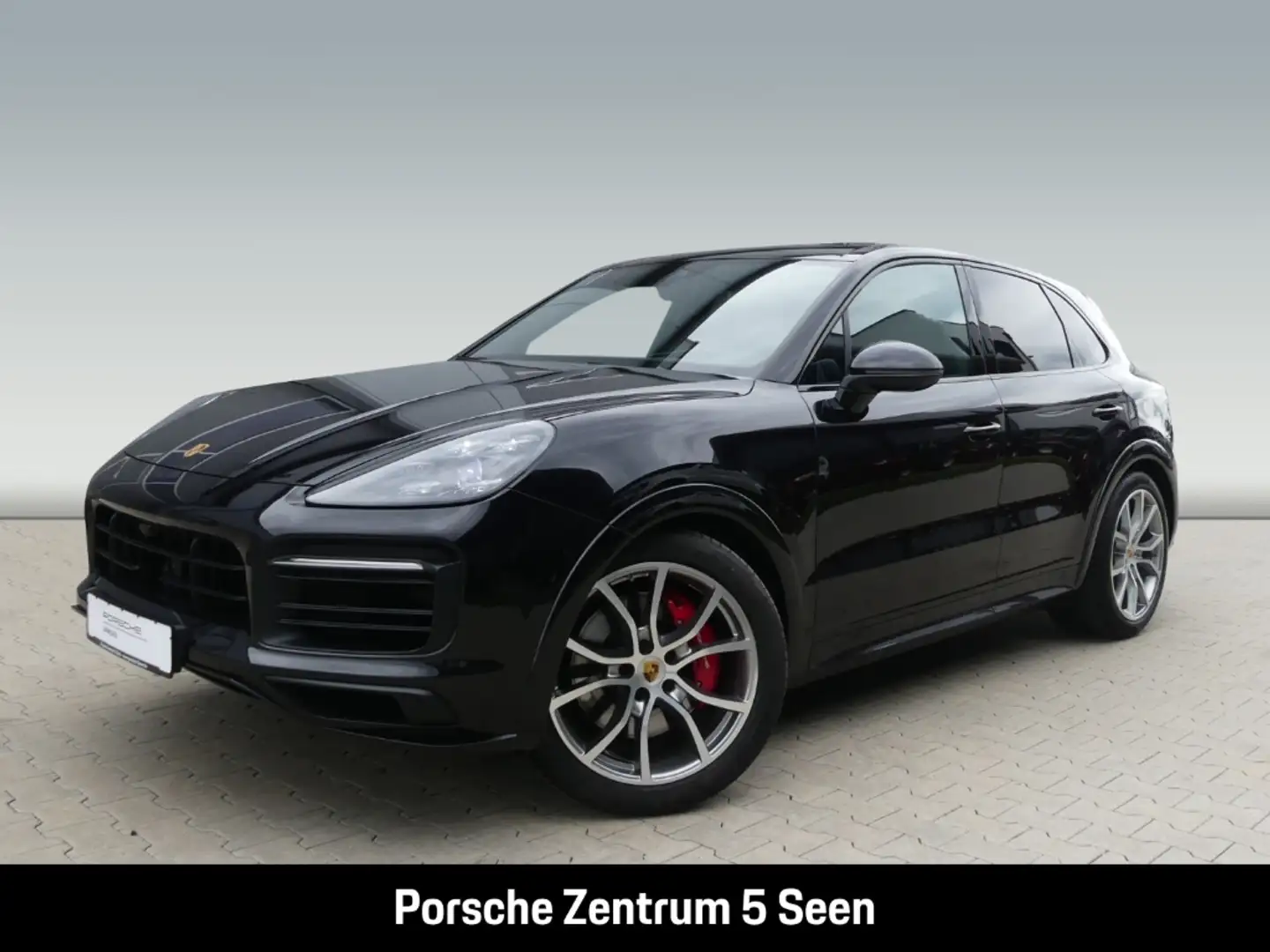 Porsche Cayenne GTS, PANO, 21-ZOLL, PRIVACY, ACC, BOSE Zwart - 1