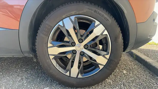 Peugeot 3008 view 19