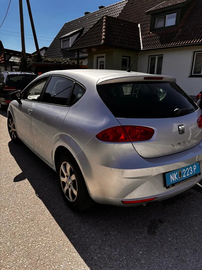SEAT Leon 1,4 - 2