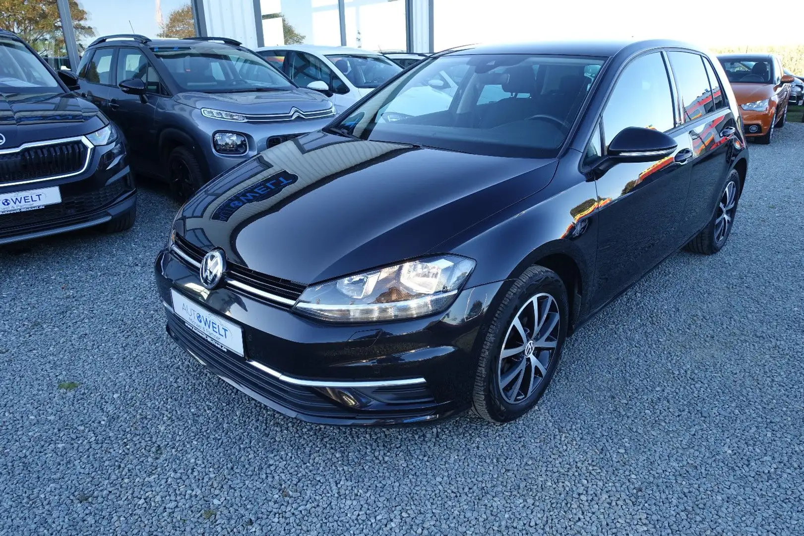 Volkswagen Golf VII 1.0 lück.Scheckheft ACC KLIMAAUT NAV 16 Schwarz - 2