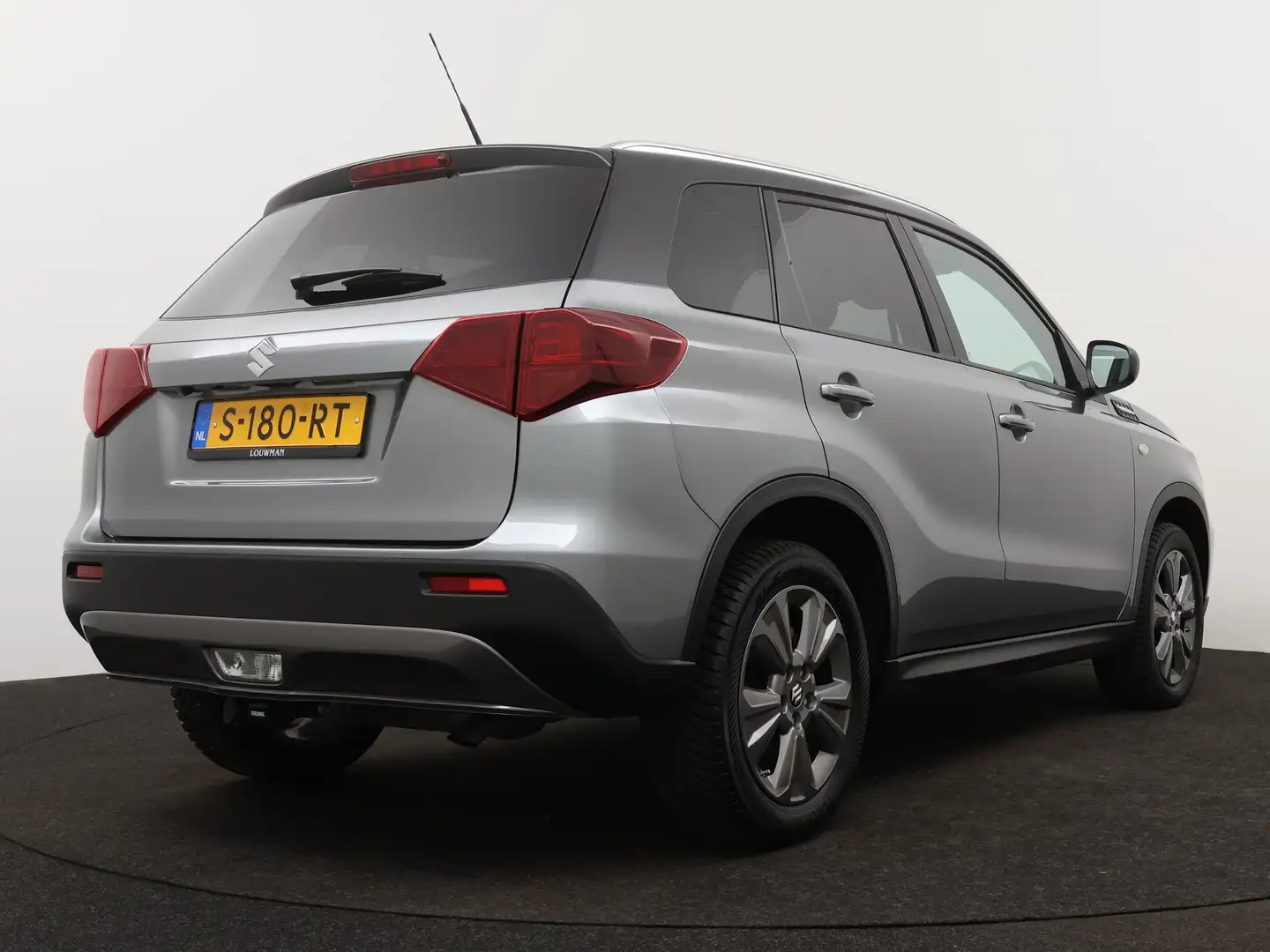 Suzuki Vitara 1.4 Boosterjet Select Smart Hybrid | Navigatie | C Grijs - 2
