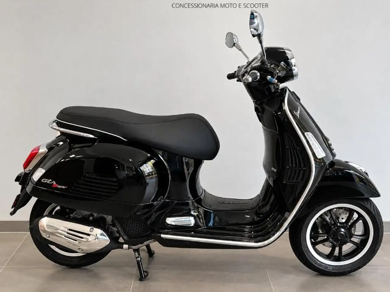 Vespa GTS Super 125