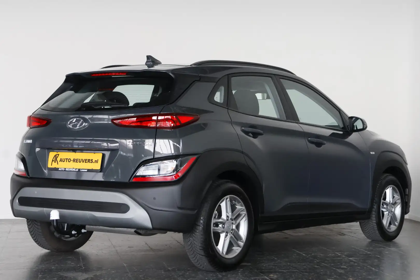 Hyundai KONA 1.0 T-GDI Comfort / CarPlay / Cruisecontrol / Cam Grijs - 2