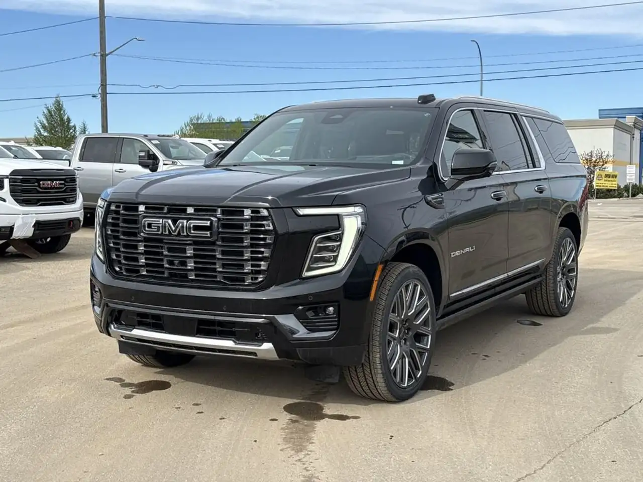 GMC Yukon снимка GMC Yukon
