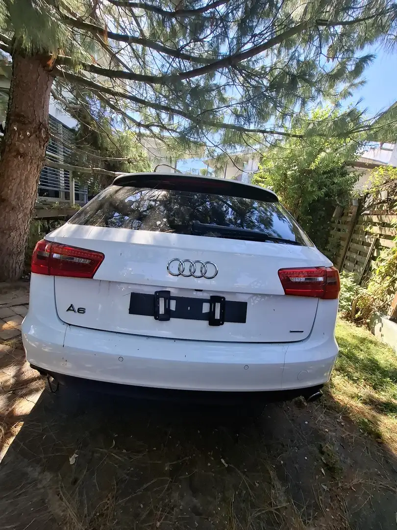 Audi A6 Avant 3,0 TDI quattro DPF S-tronic - 2