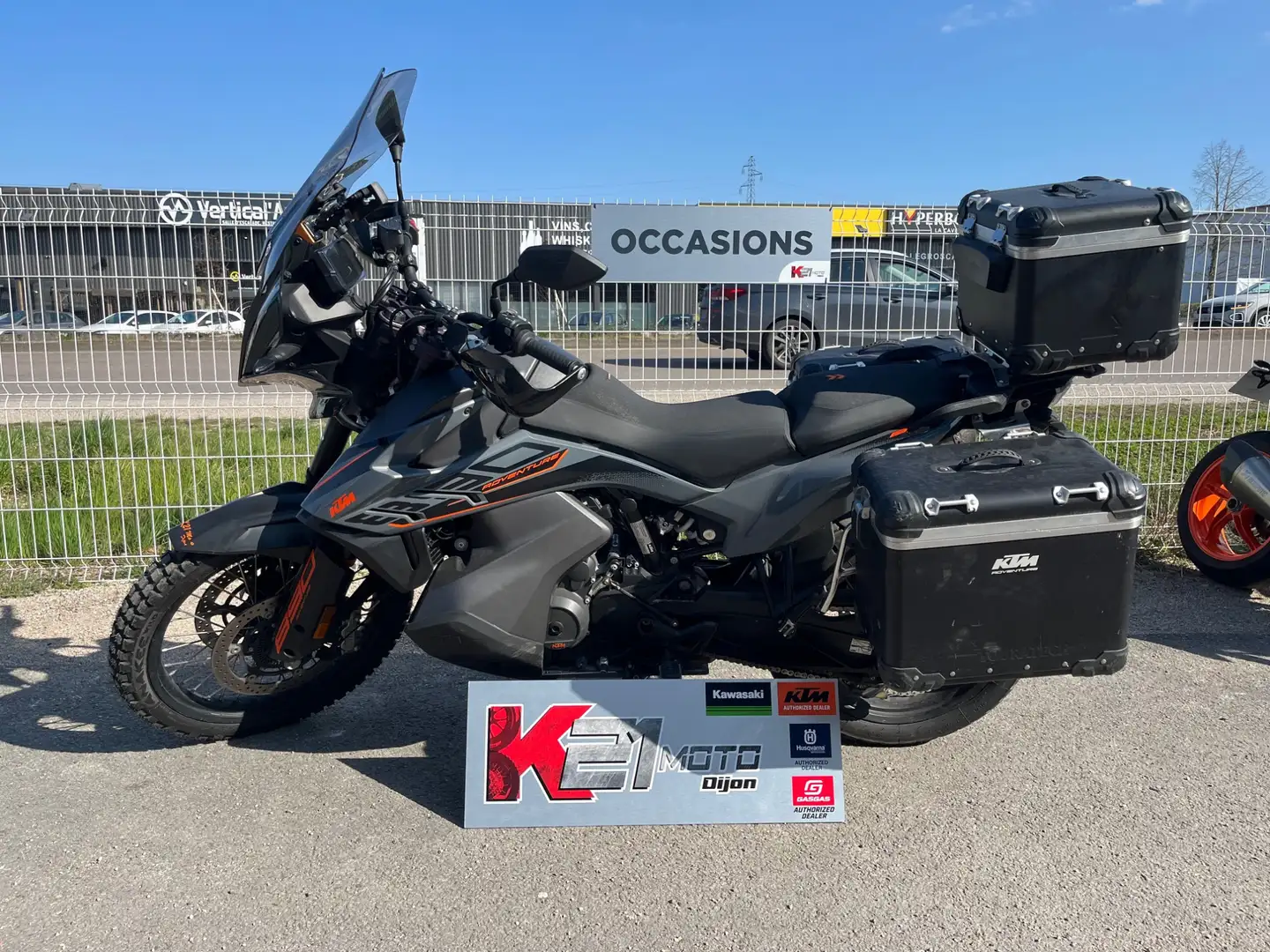 KTM 890 Adventure Gris - 2