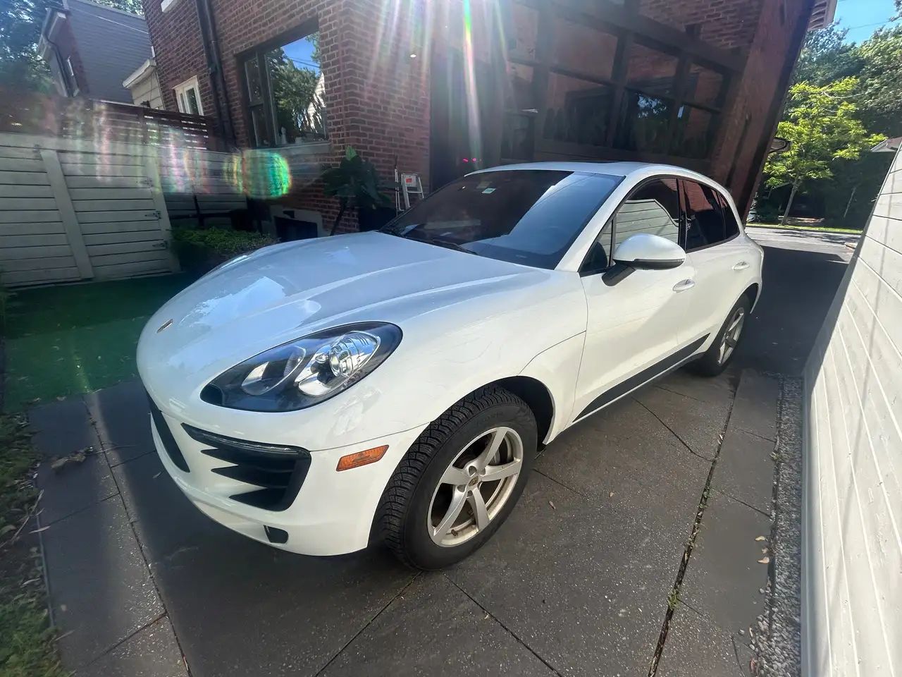 2017 Porsche Macan