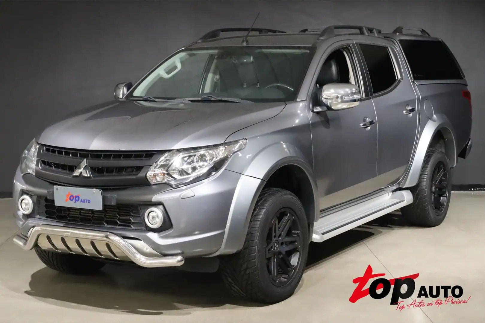 Mitsubishi L200 L200 2.4 DiD DoCa 4X4 GANCIO CAMERA HARDTOP Gris - 1