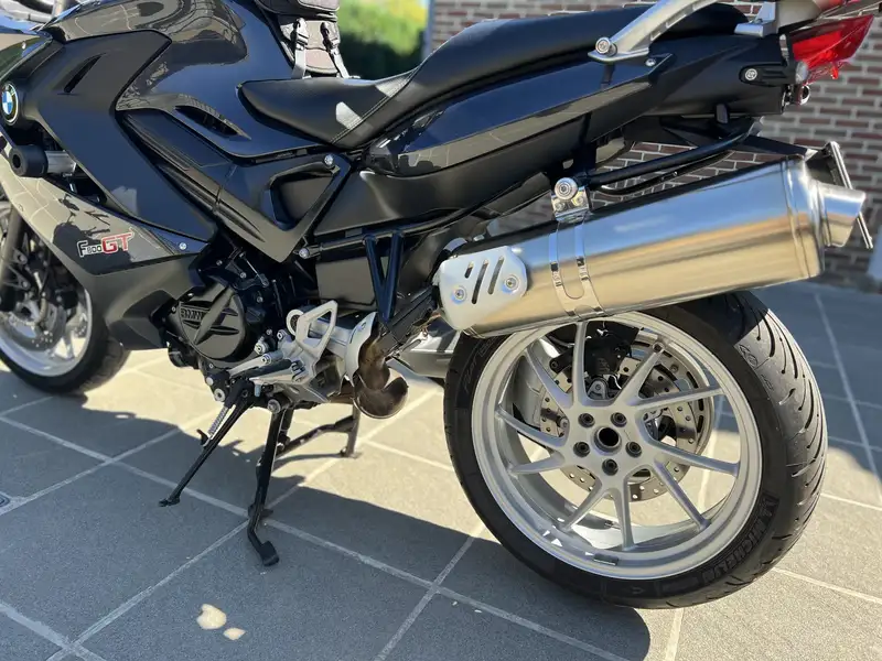 BMW F 800 GT - foto 6