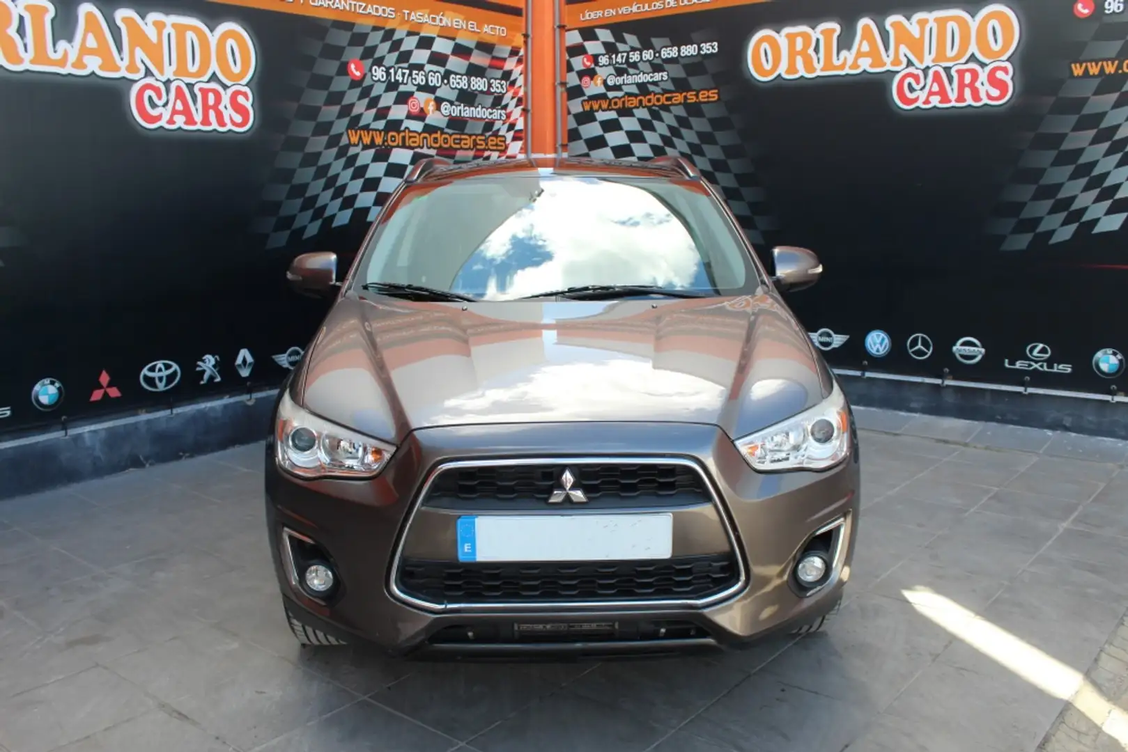 Mitsubishi ASX 180DI-D Motion Plateado - 2