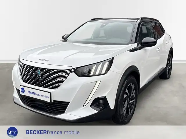 Peugeot 2008 e- GT*LED*SHZ*KLIMA*AMBIENTE*PANO*
