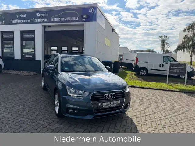Audi A1 Sportback design Klima+Navi+SH+PDC+Scheckheft