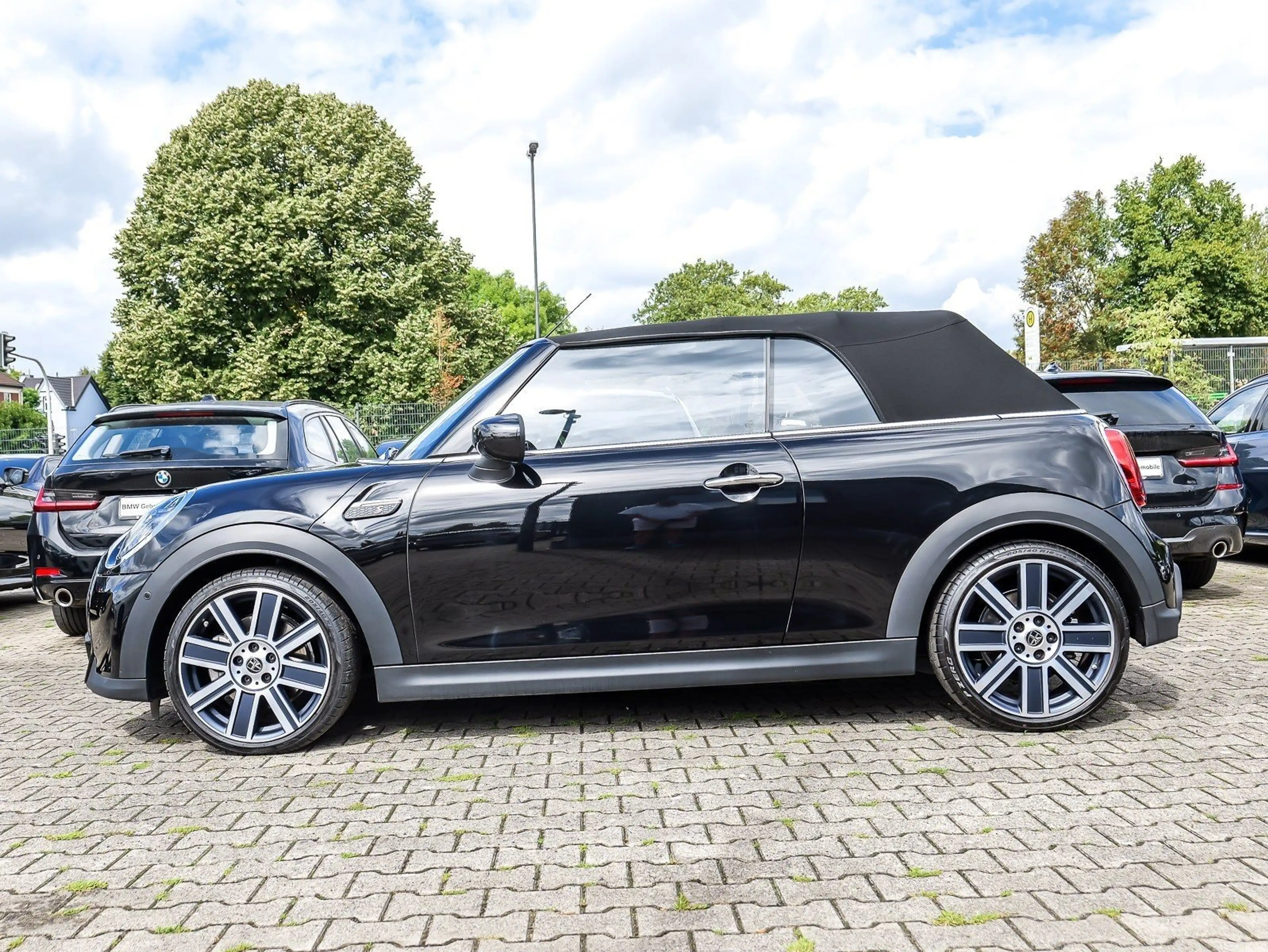 MINI Cooper S Cabrio Cooper S Cabrio HuD ACC RFK LED DAB+ — photo 8