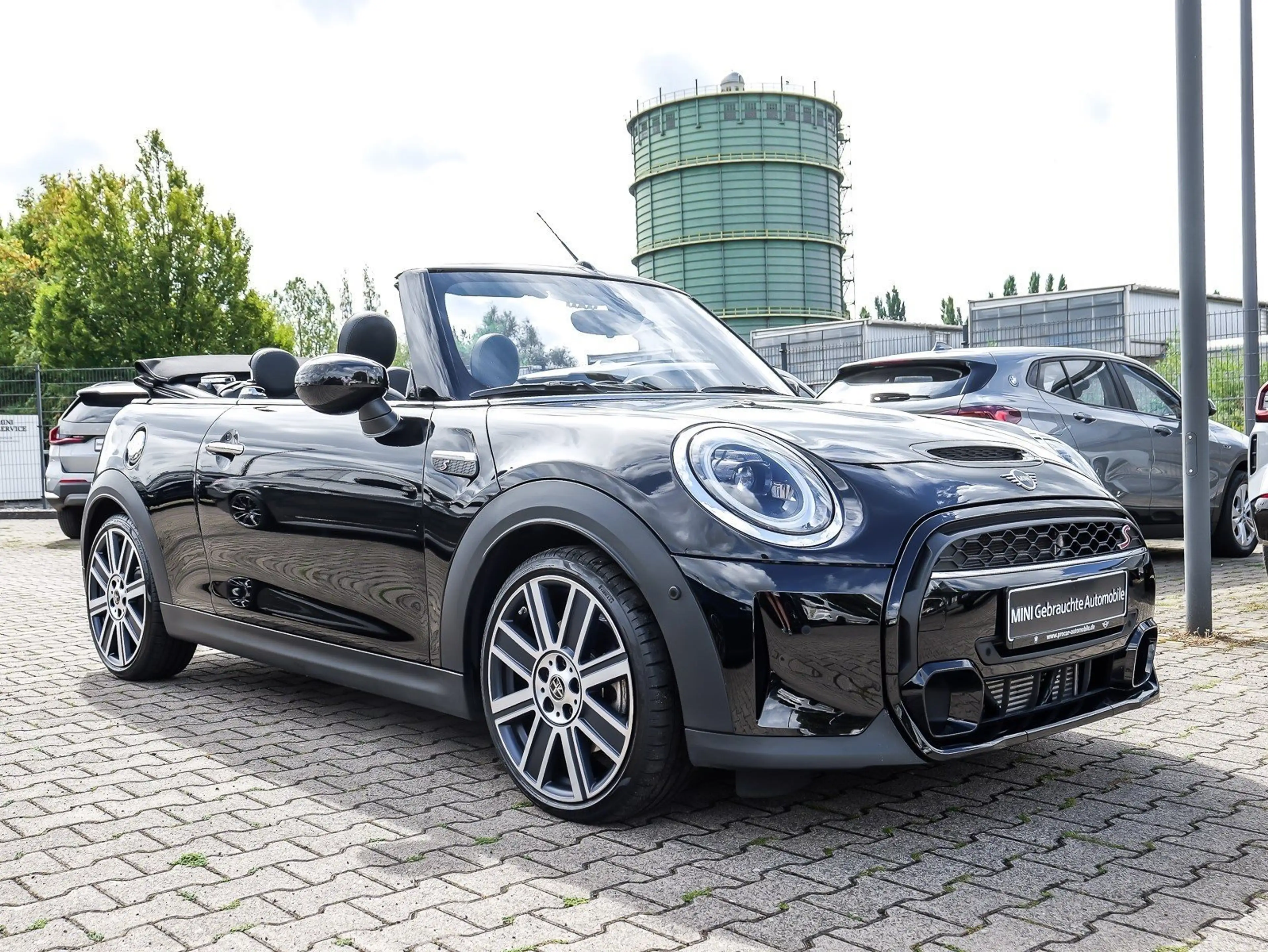 MINI Cooper S Cabrio Cooper S Cabrio HuD ACC RFK LED DAB+ — photo 5