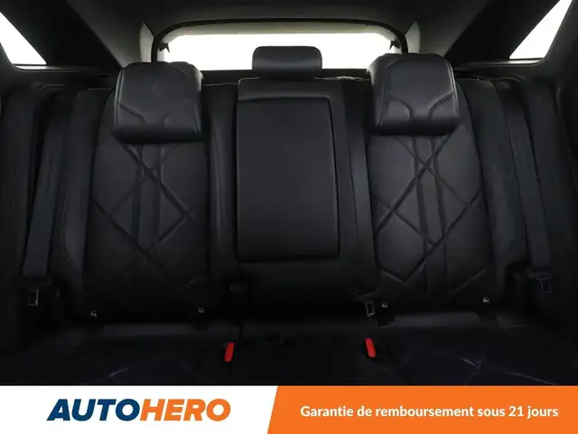 DS Automobiles DS 7 Crossback view 15