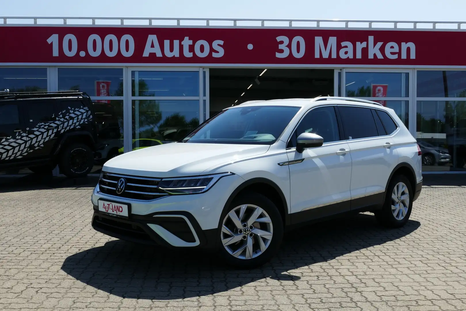 Volkswagen Tiguan Allspace 1.5 TSI DSG Life VC HUD LED ACC AH Bianco - 2