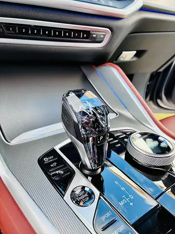 BMW X6 40i 48 V Aut.  Neupreis: 144.500 € - Facelift -... Ansicht 12