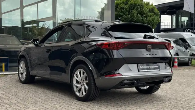Cupra Formentor view 6