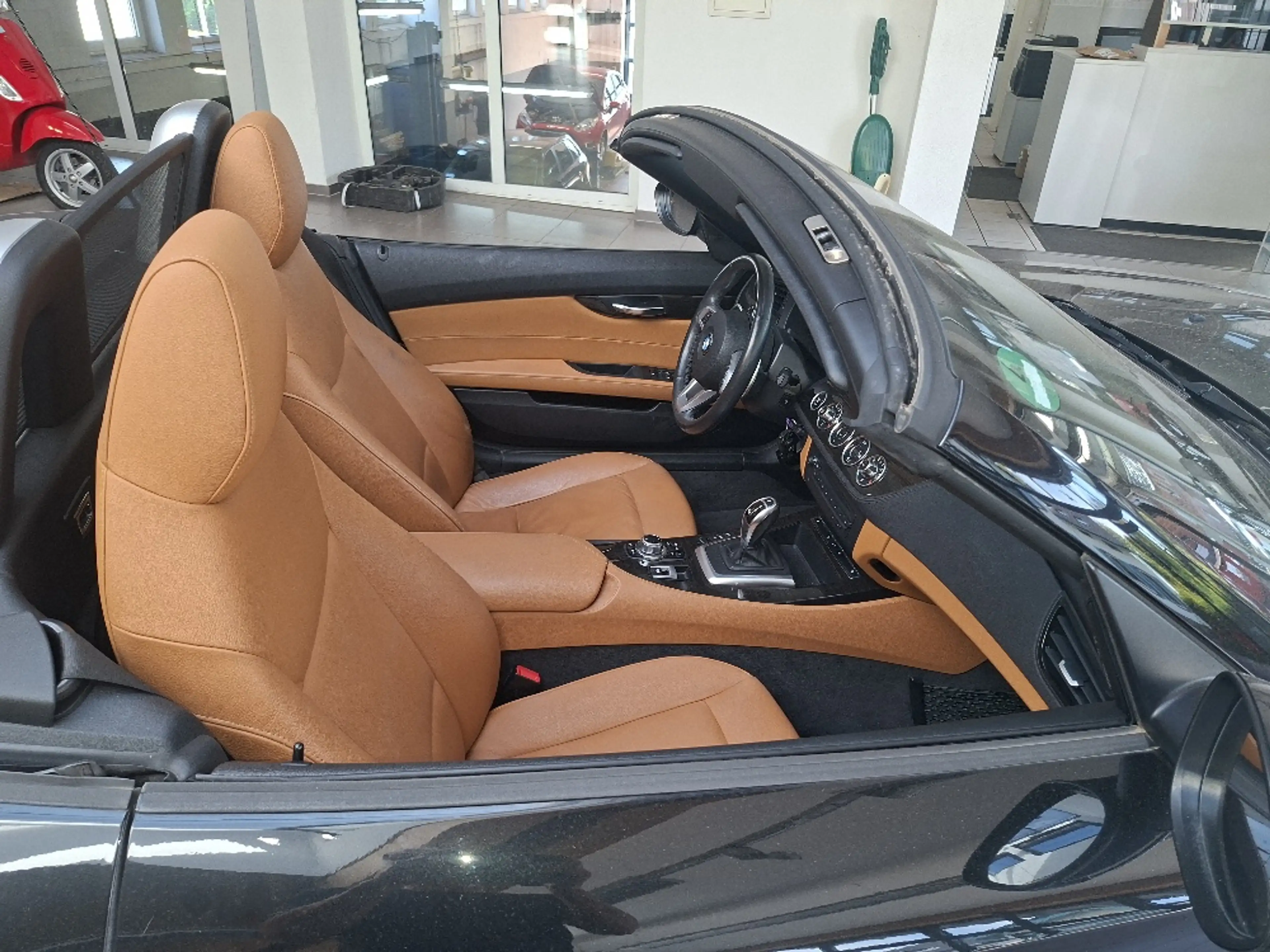 BMW Z4 Roadster sdrive 18 i — photo 13