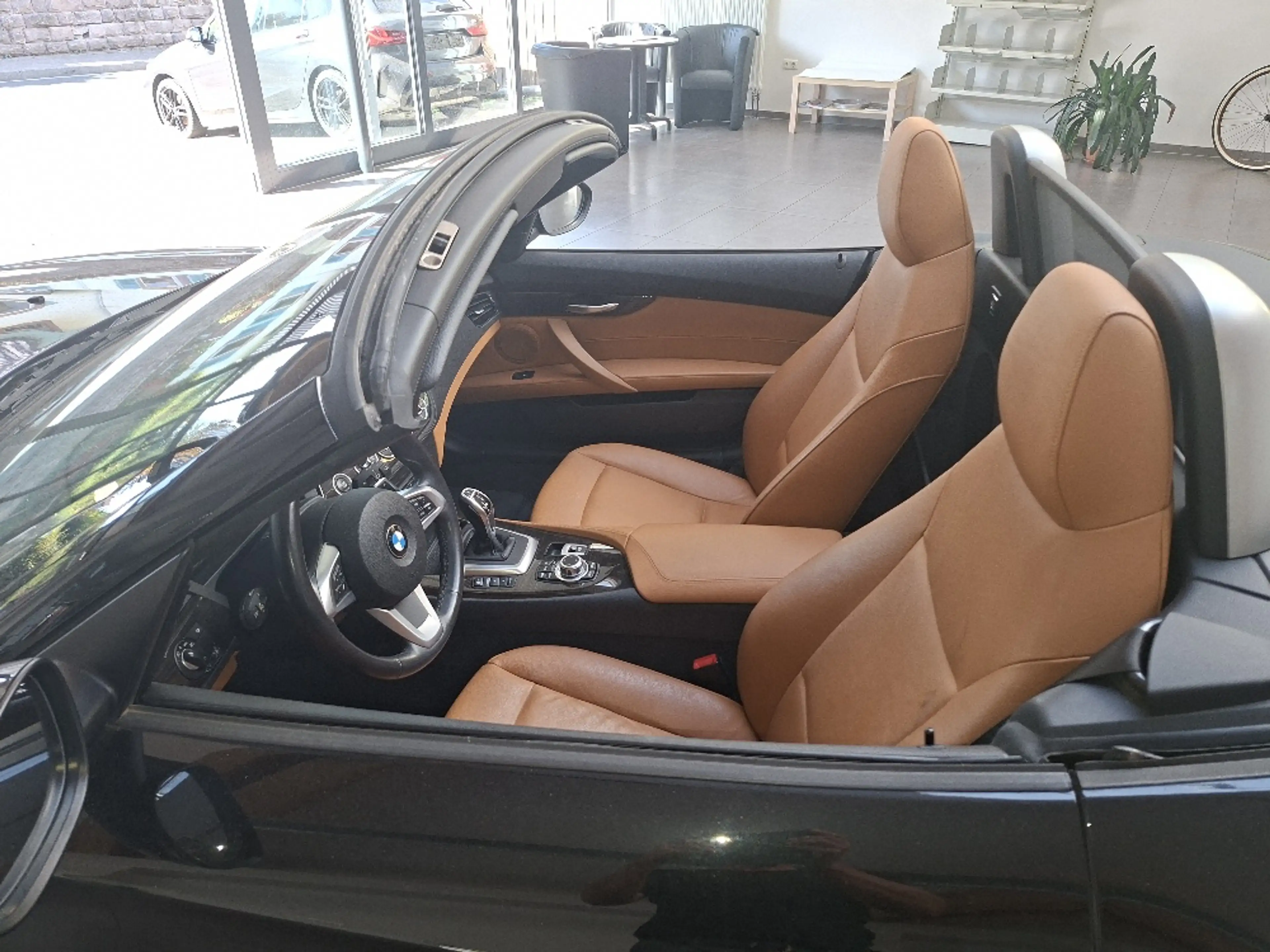 BMW Z4 Roadster sdrive 18 i — photo 11