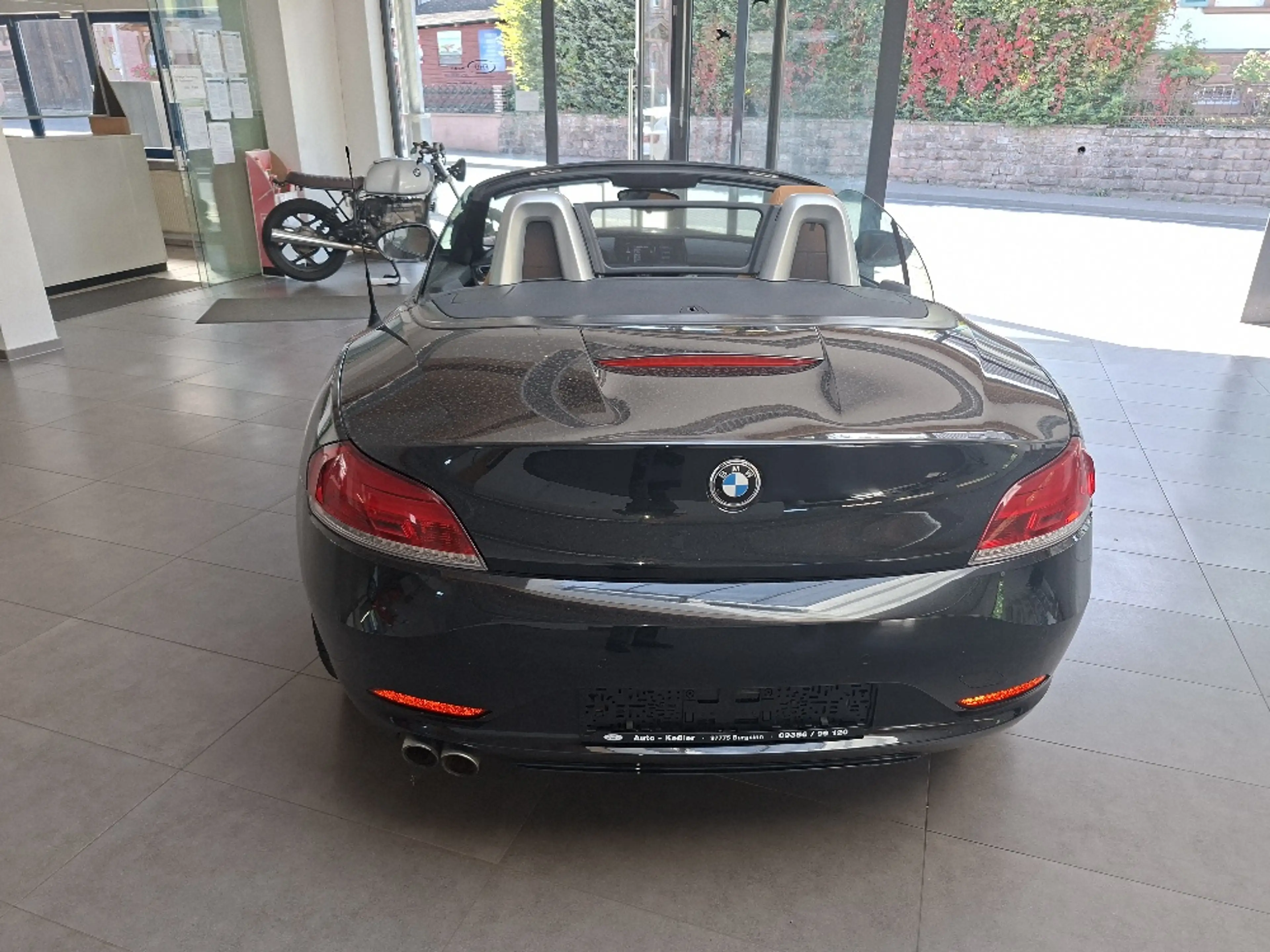 BMW Z4 Roadster sdrive 18 i — photo 15
