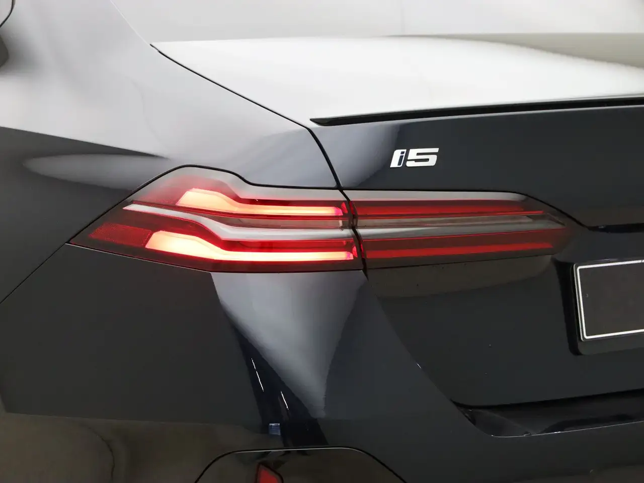 BMW i5 2026 — фото 11