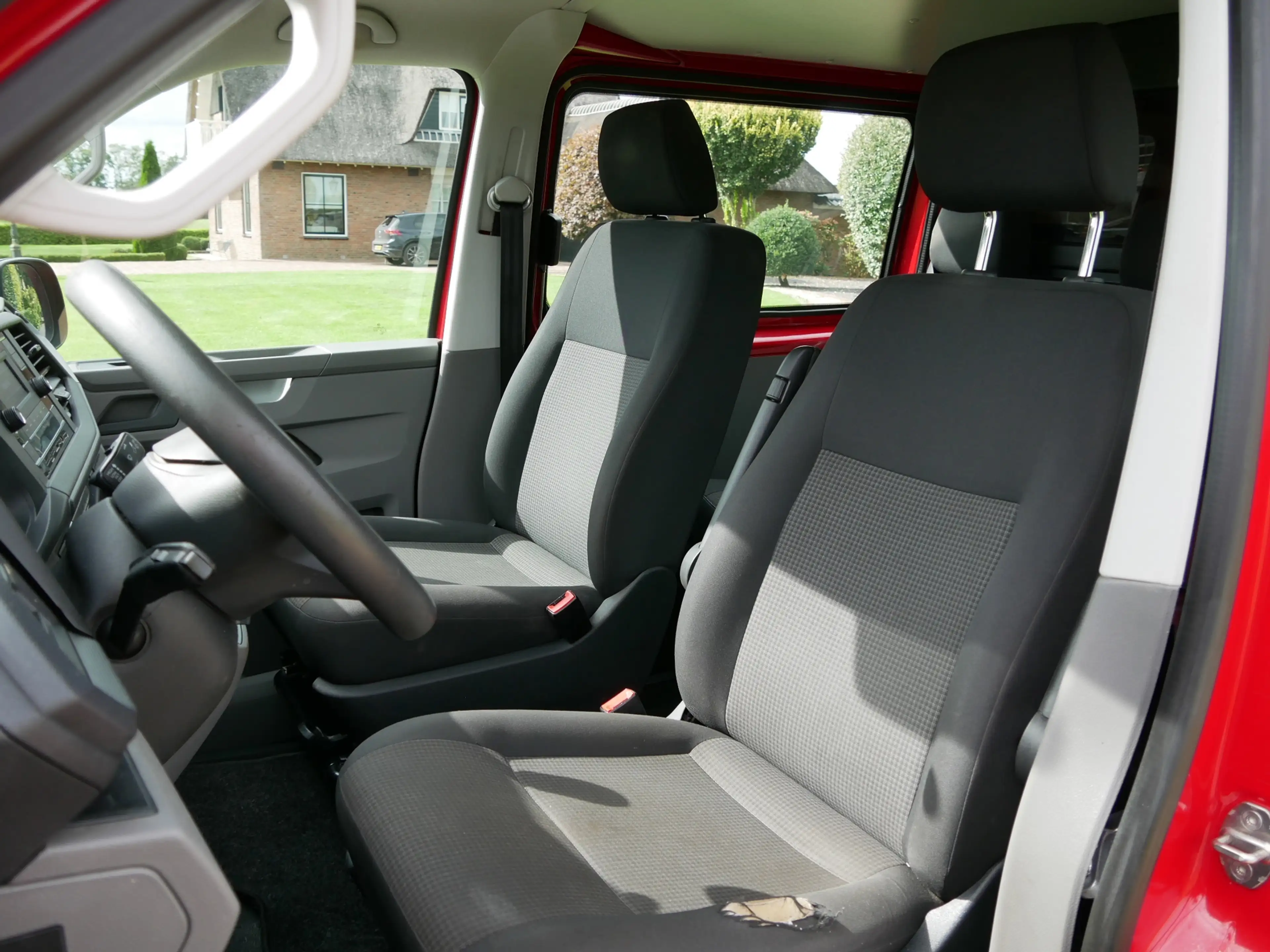 Volkswagen Transporter 2.0 TDI L2H1 DUBB CABINE AC ** 12999 EX BTW ** — photo 10