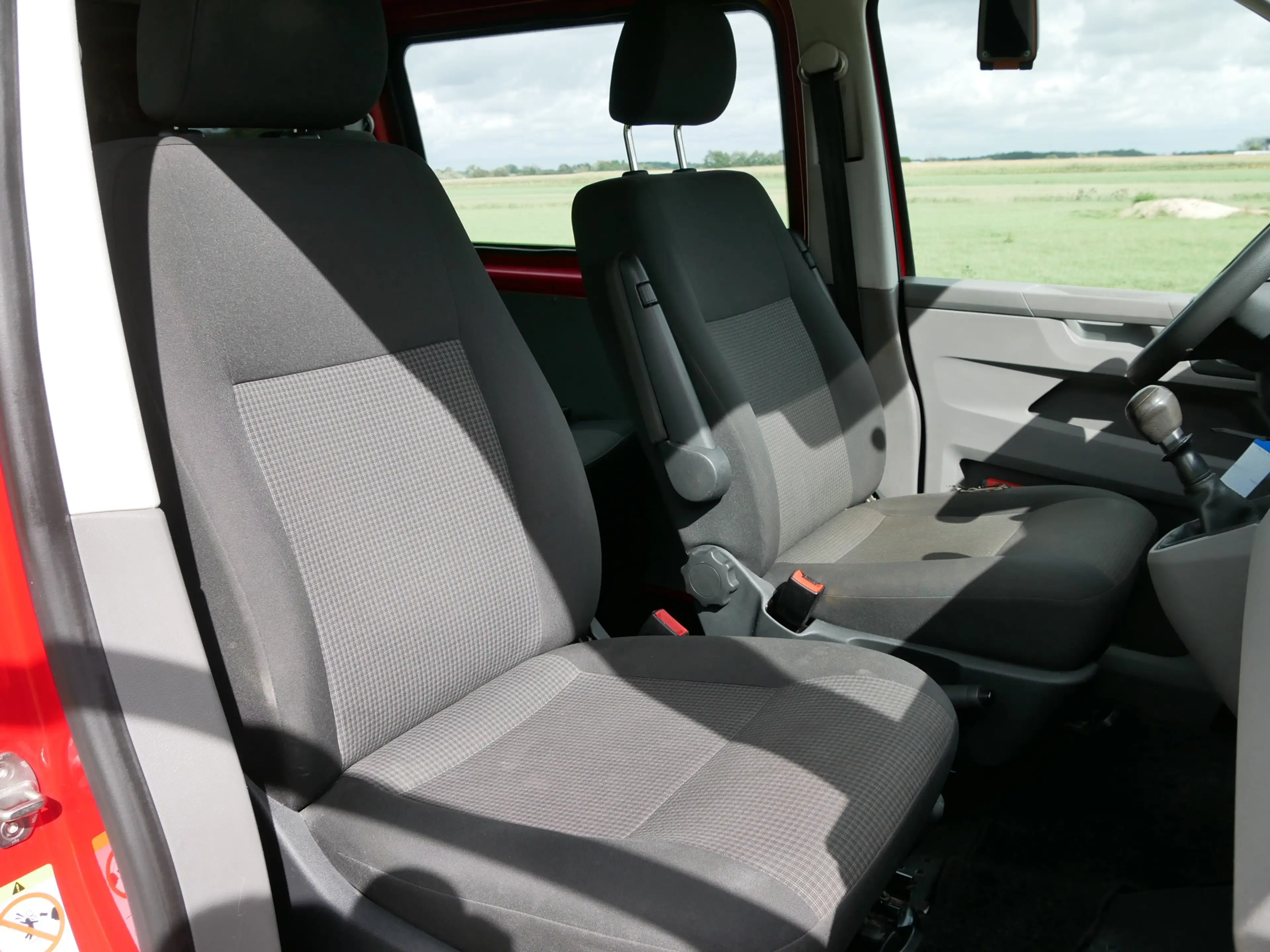 Volkswagen Transporter 2.0 TDI L2H1 DUBB CABINE AC ** 12999 EX BTW ** — photo 12