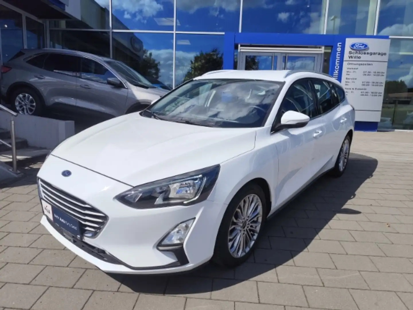Ford Focus Turnier AHK Ergonomie-Sitze Fahrerassistenz-System Wit - 2