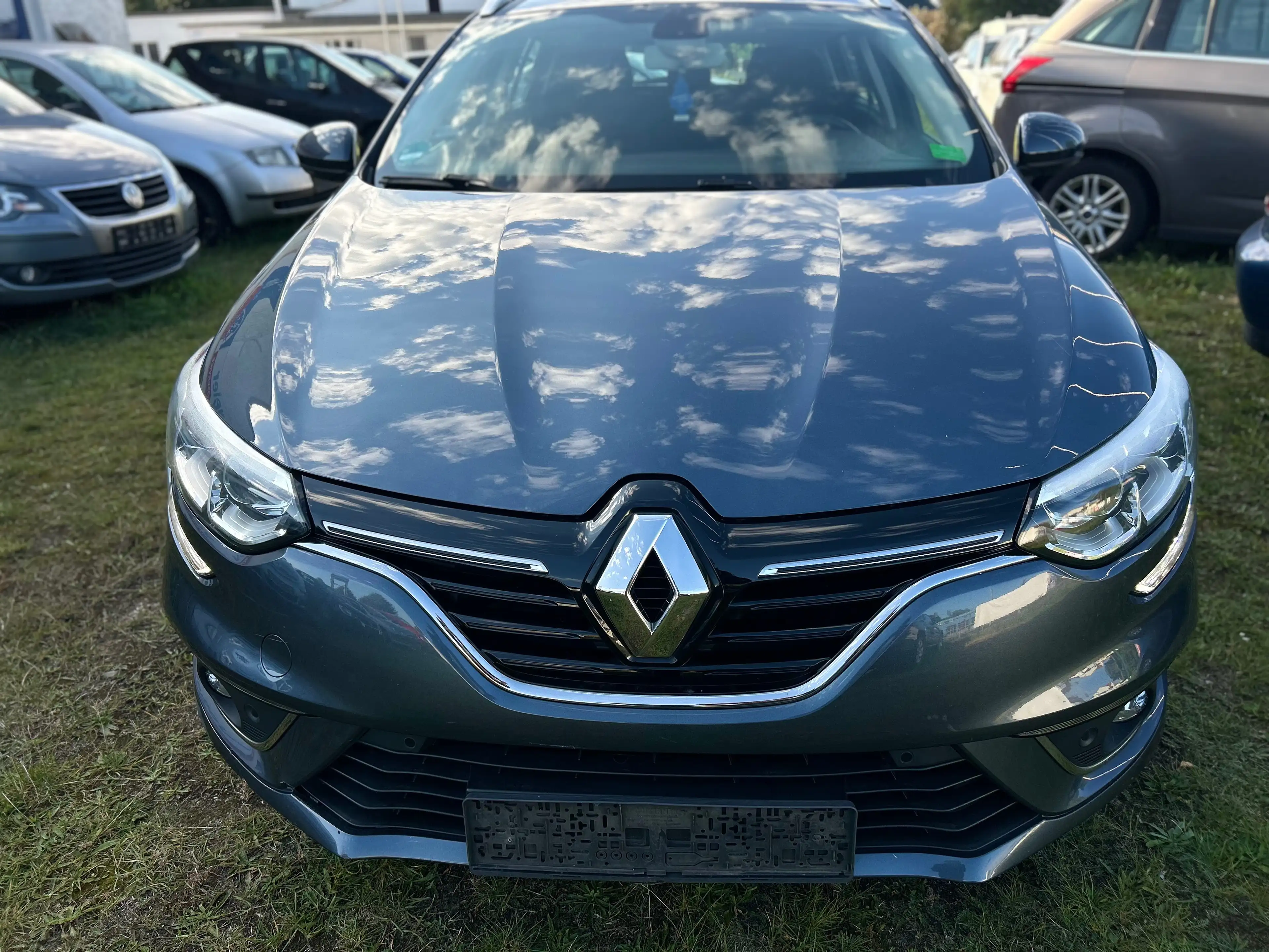 Renault Megane Megane Grandtour Grandtour ENERGY TCe 140 EDC LIMITED — photo 12