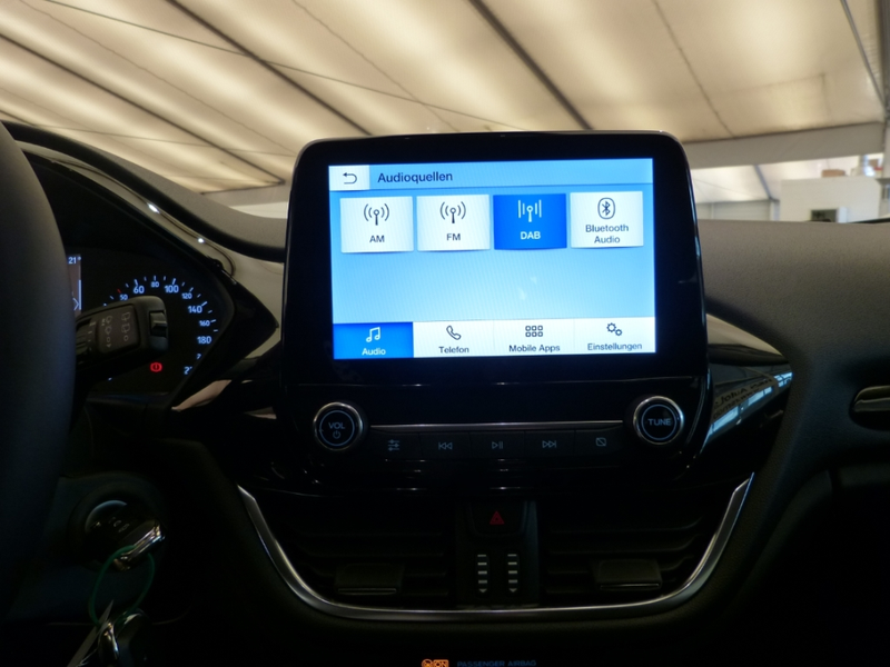 Ford Fiesta MHEV Titanium+Rückfahrkamera+Ganzjahresreifen+Temp — photo 16