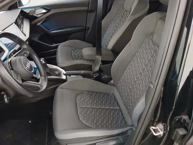 Audi A1 view 10