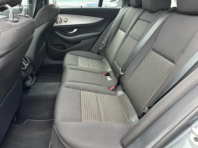 Mercedes-Benz E-Class view 11