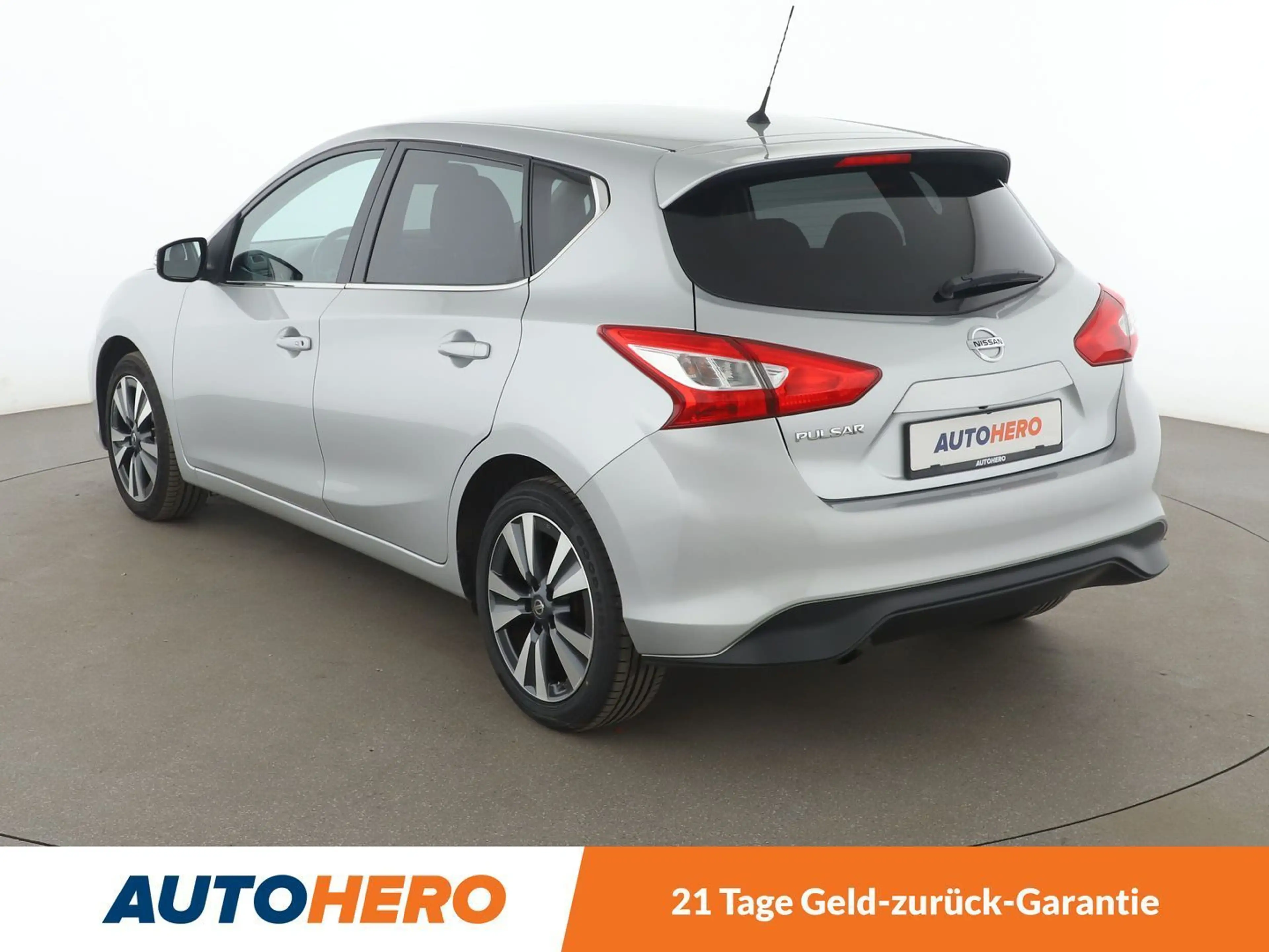 Nissan Pulsar 1.2 N-Connecta *CAM*SHZ*ALU*TEMPO*KLIMA* — photo 4