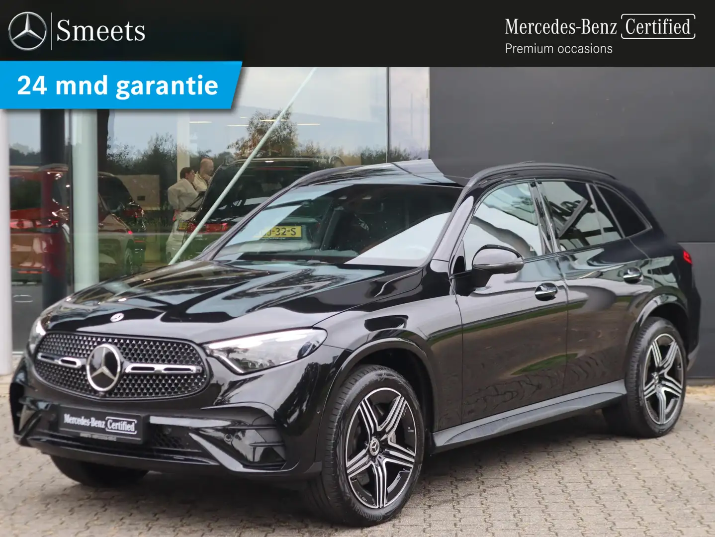 Mercedes-Benz GLC 400 400e 4MATIC AMG Line Zwart - 1