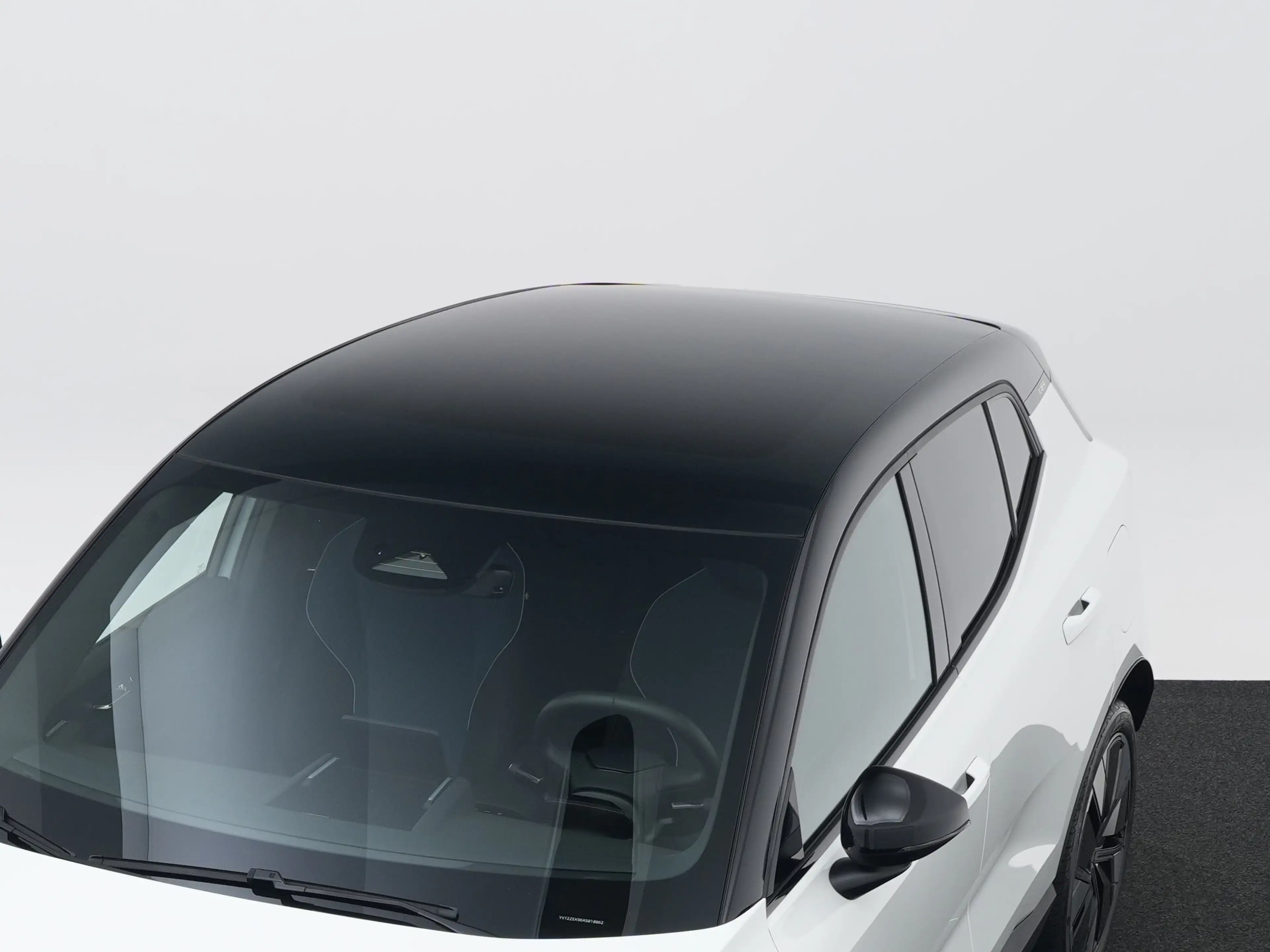 Volvo EX30 Twin Motor Performance Ultra 69 kWh | PANO | 20" | — photo 21