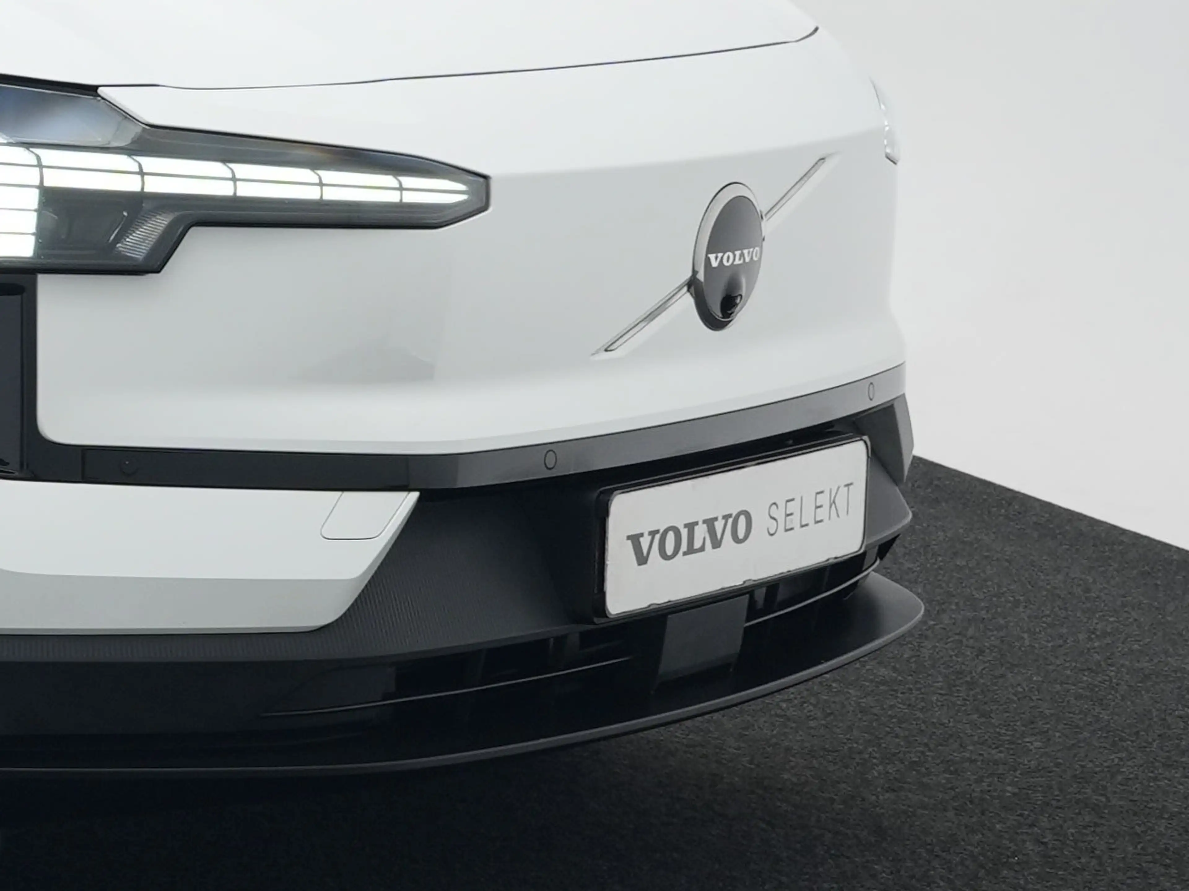 Volvo EX30 Twin Motor Performance Ultra 69 kWh | PANO | 20" | — photo 45
