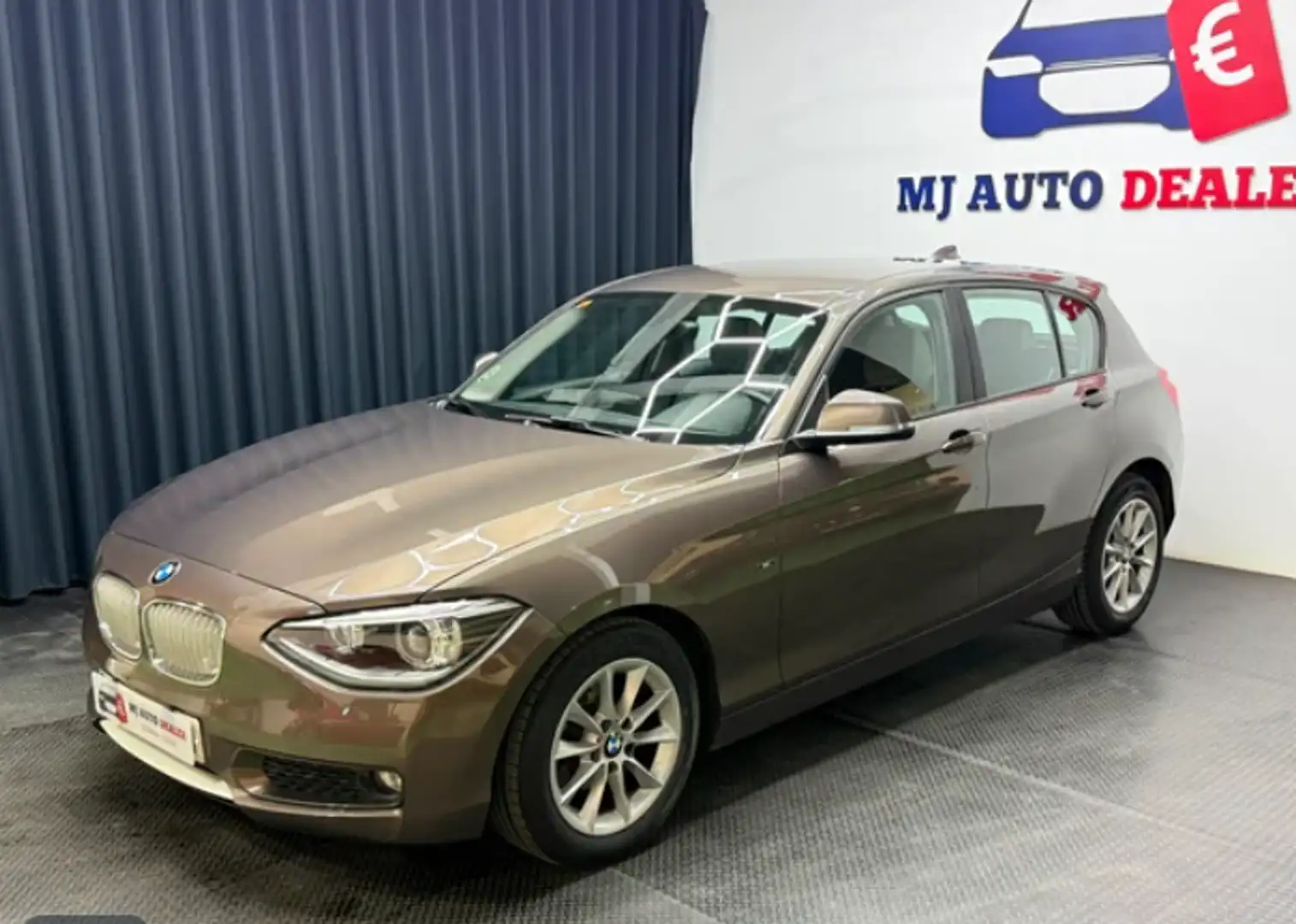 BMW 118 118d - 2