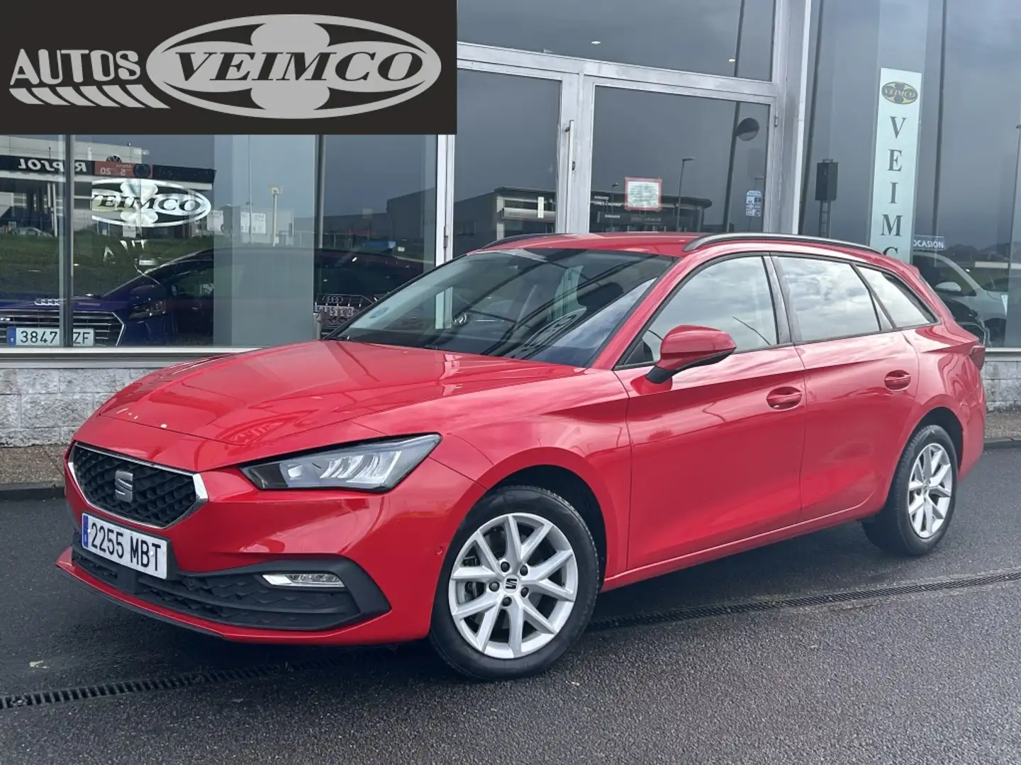 SEAT Leon ST 2.0TDI CR S&S Style XS 115 Rot - 1