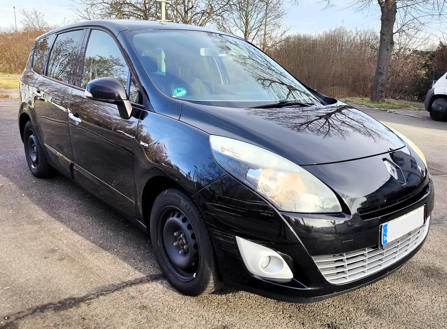 Renault Grand Scenic 1.9 dci BOSE Edition (5 Sitzer) Schwarz - 2