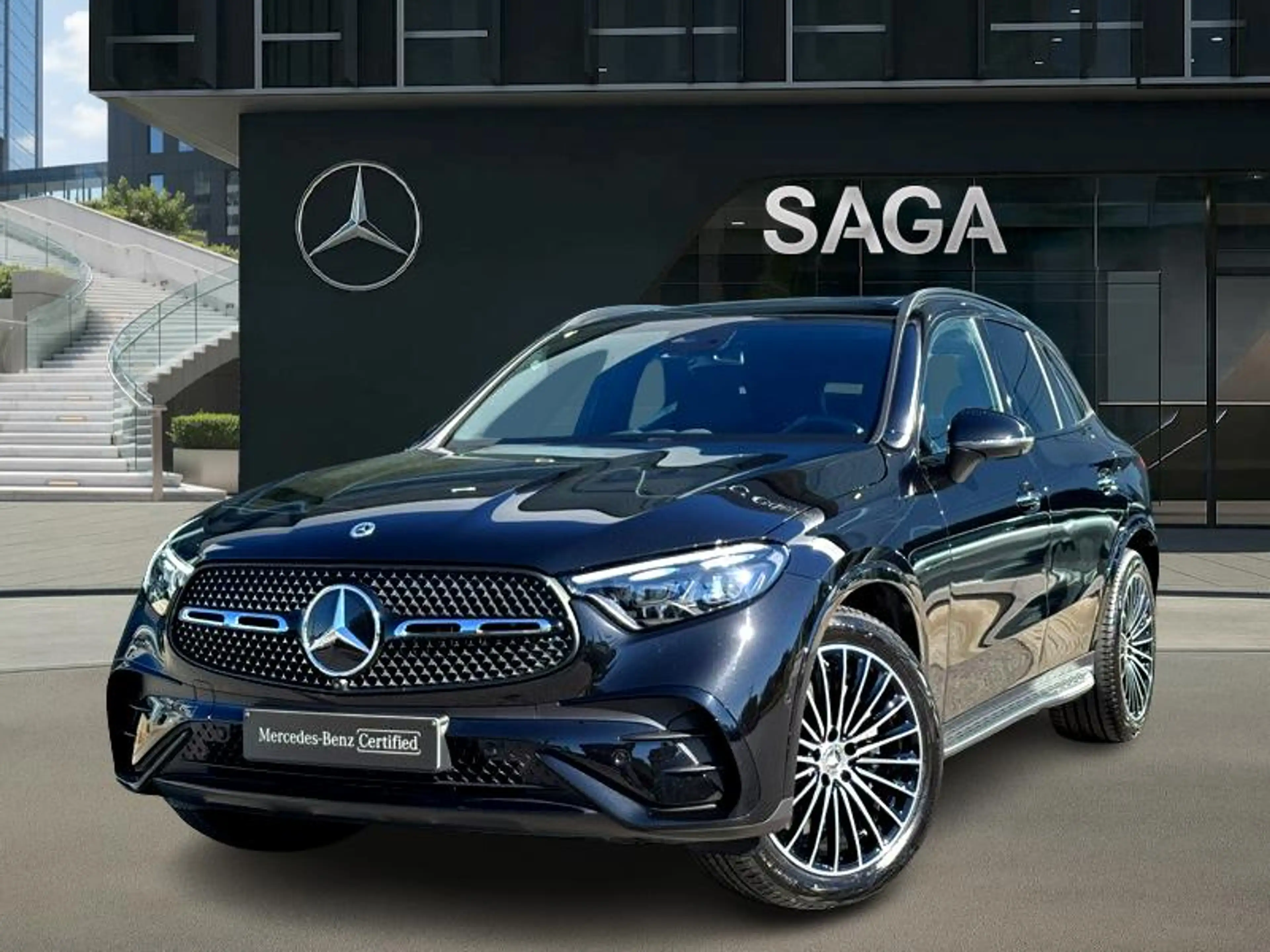 Mercedes-Benz GLC 300 d 4M AMG Pack Night Pano Attelage Burmester