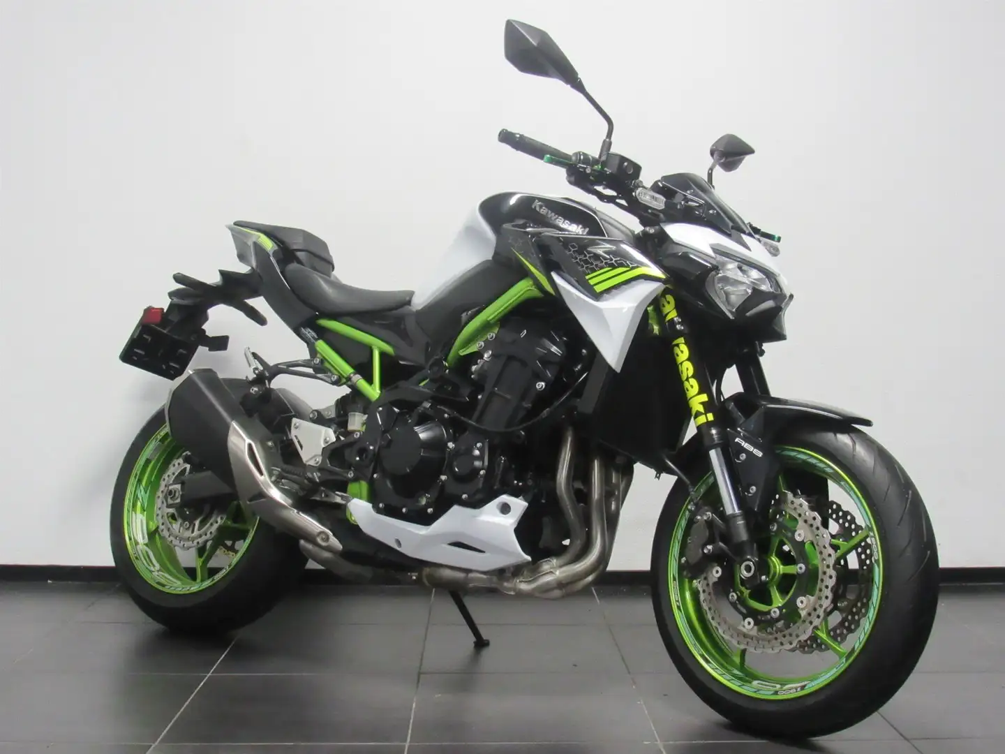 Kawasaki Z 900 ABS Blanc - 2