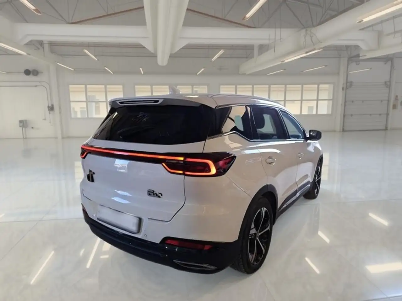 DR Automobiles DR6.0 2022