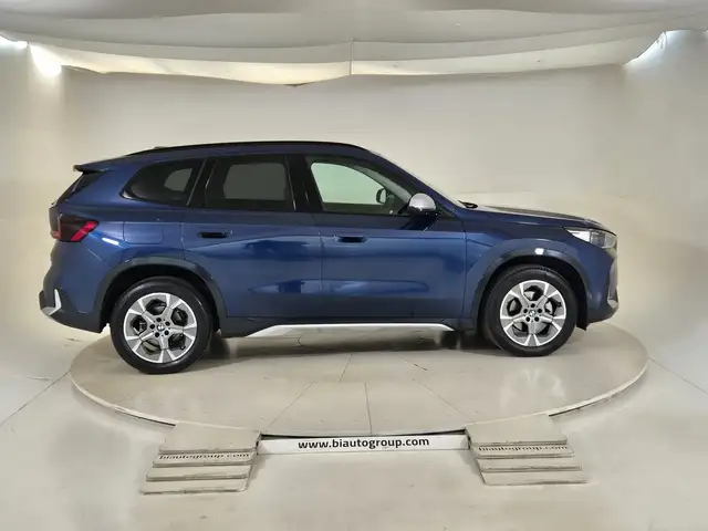 BMW X1 view 6