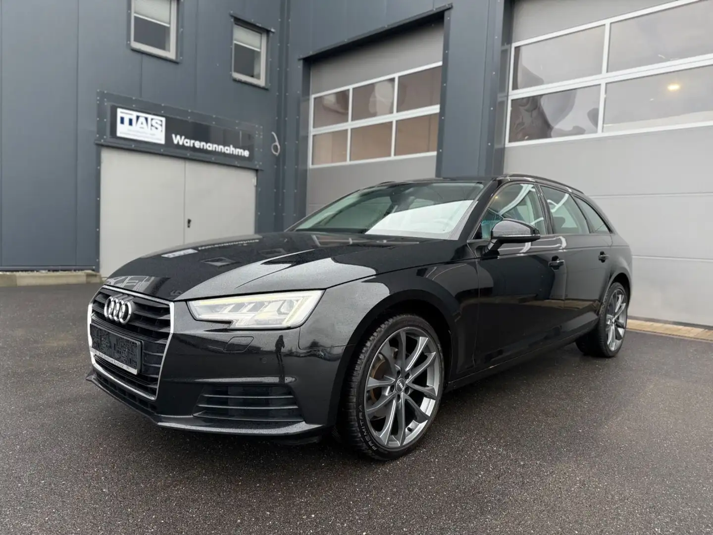 Audi A4 Avant 1.4TFSI,Matrix-LED,Navi,Sitzhz, Schwarz - 2
