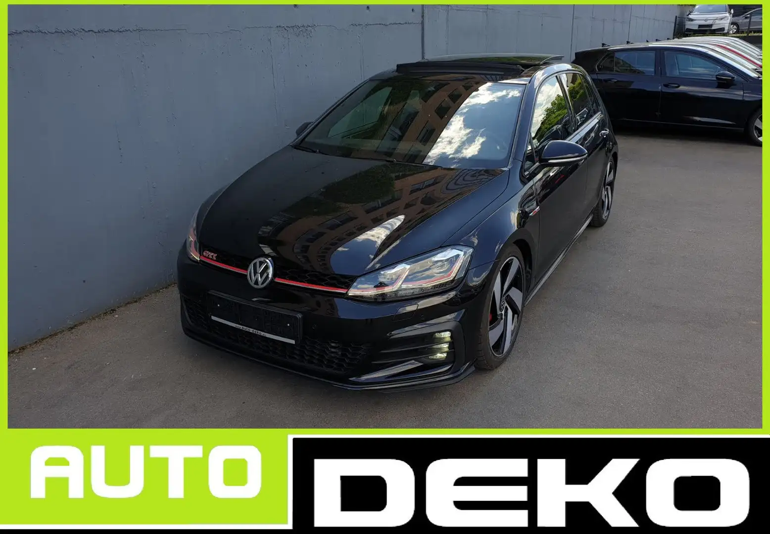 Volkswagen Golf 7 GTI DSG Perf Pano/Honey/DCC/ACC/Keyless Zwart - 1