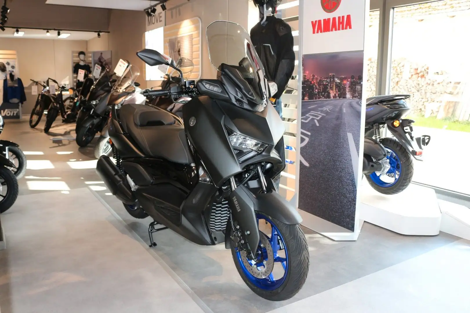 Yamaha X-Max 300 EURO5 Schwarz - 2