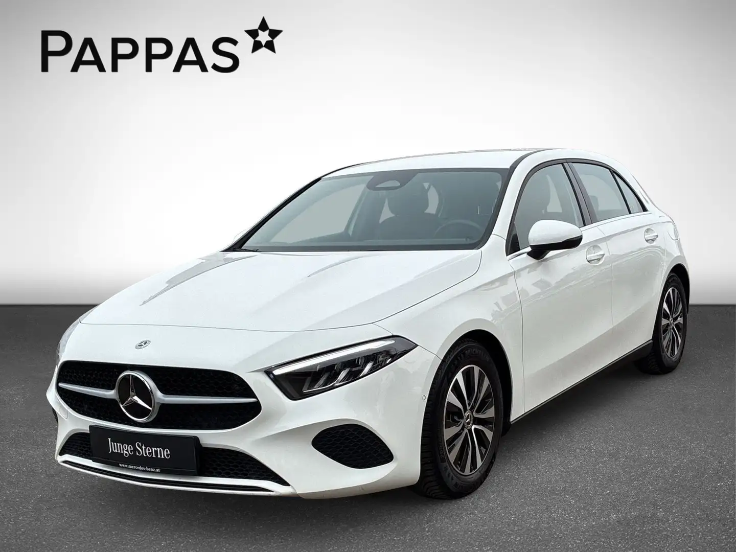 Mercedes-Benz A 180 d Kompaktlimousine Österreich-Edition PTS Weiß - 2